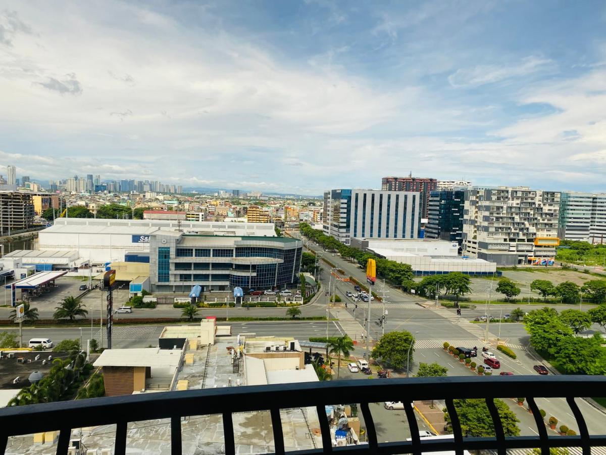 Solemare Parksuites Condo Paranaque City Экстерьер фото